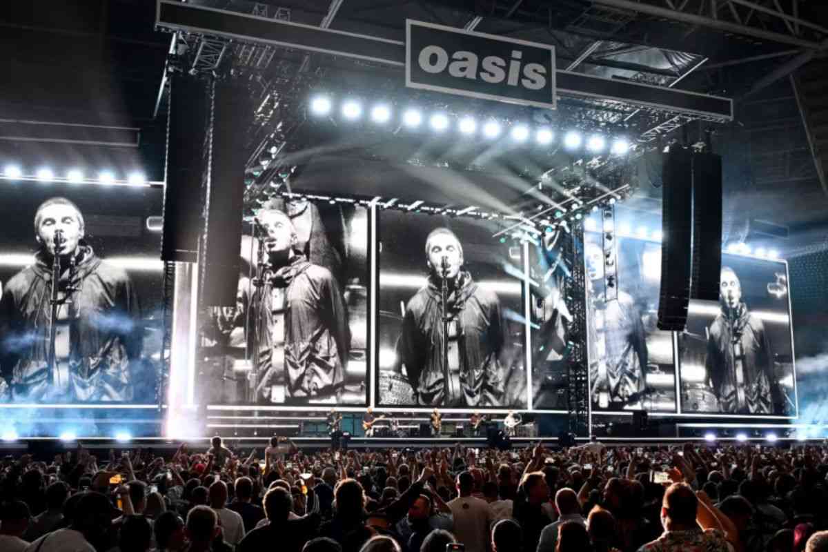 Oasis in concerto