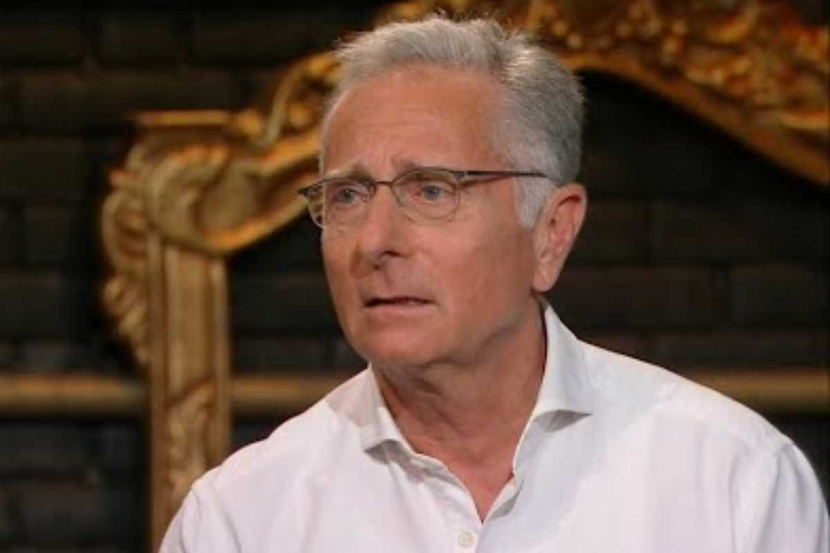 Paolo Bonolis in un'intervista televisiva
