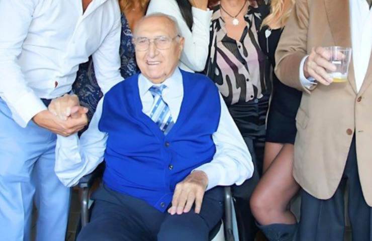 pipoo baudo in sedia a rotelle