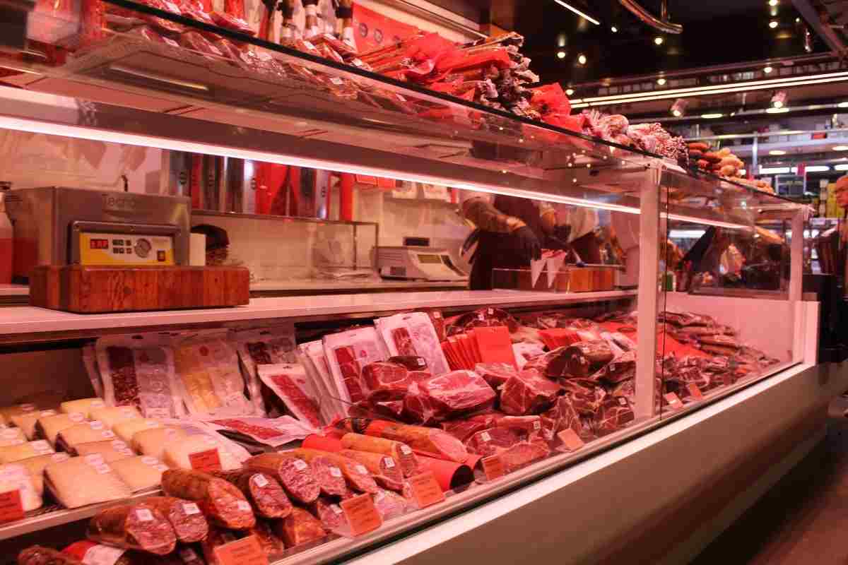 salame ritirato dal mercato rischio listeria